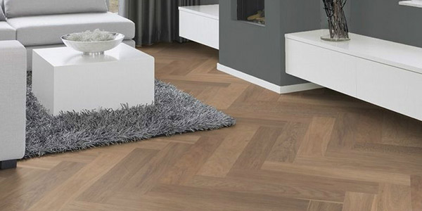 un piso de madera para renovar tu espacio